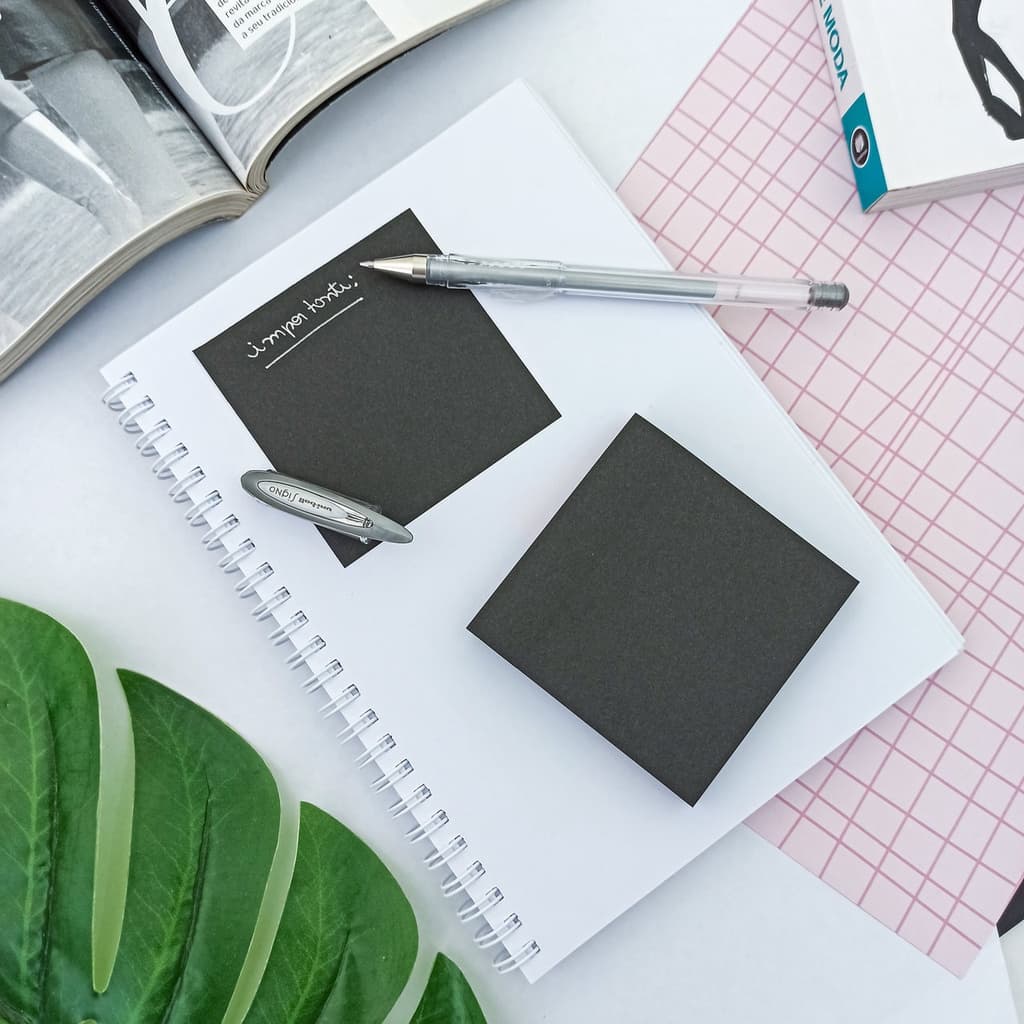 Bloco Adesivo Preto Quadrado 75 x 75 mm com 100 folhas - Interponte