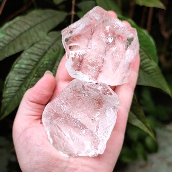 Quartzo Cristal Pedra Natural Bruta - Pedra da Purificação e Energia