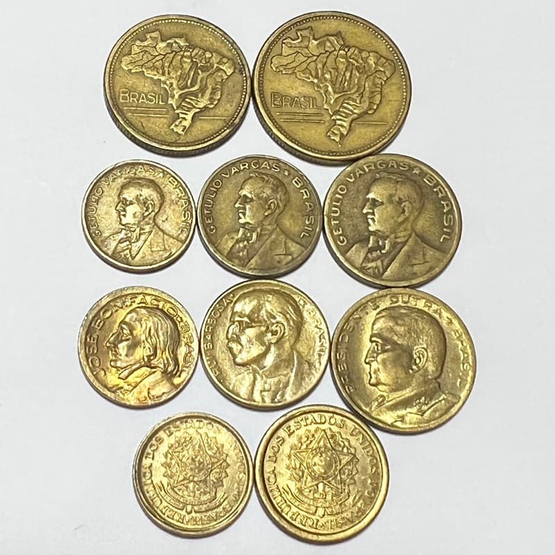 Lote 10 Moedas Cruzeiros Centavos 1945 a 1956 Bronze Alumínio Getúlio Vargas Ilustres Mapa do Brasil e Brasão