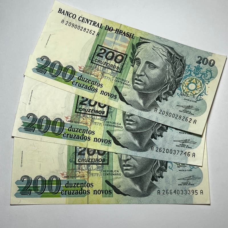 C212 Cedula 200 Cruzados Novos com carimbo Cruzeiros Efígie C 212