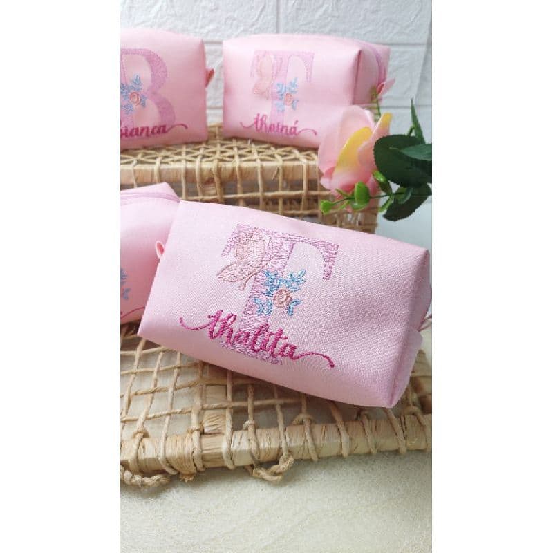 Necessaire Personalizada Bordada com Nome | Lembrancinha Madrinha | Presente Feminino