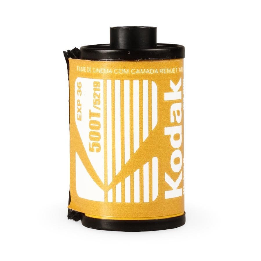 Filme fotográfico 35mm Kodak VISION3 500T/5219 ISO 500 Colorido 36 poses (REBOBINADO)