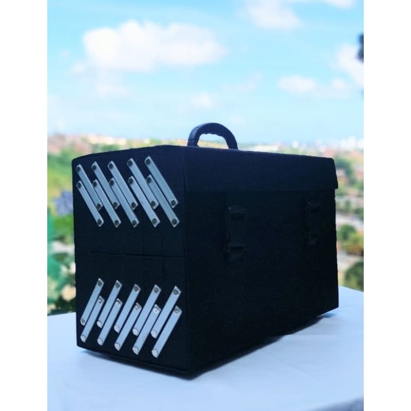 Mala sanfonada pra 120 óculos.