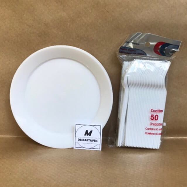 Kit Bolo: 50 pratos sobremesa + 50 garfos pequenos