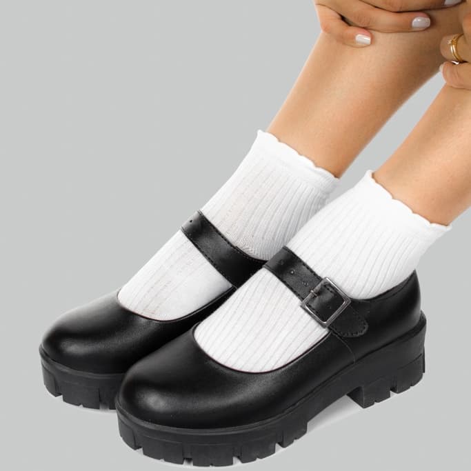 Sapato Feminino Mary Jane Tratorado com Fivela Superior Moda Tendencia Grunge Chucky Ref: 177