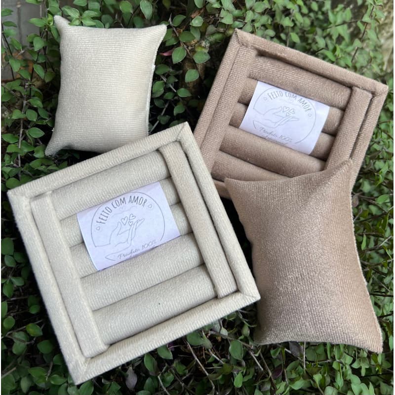 kit bandeja expositor com almofada