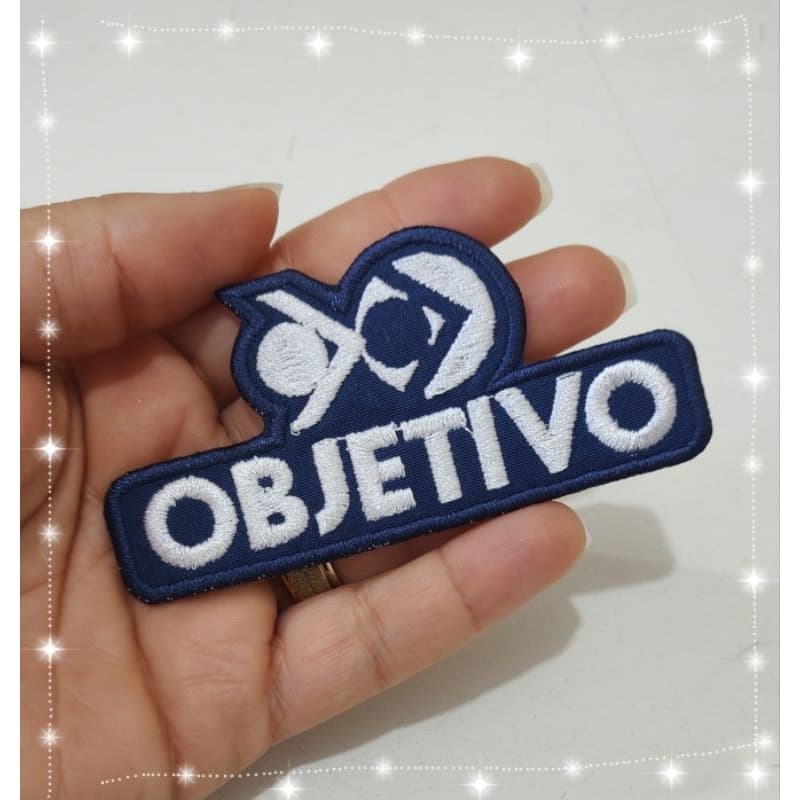 Patch Termocolante Escola Objetivo Bordado,  fundo azul ou fundo Branco