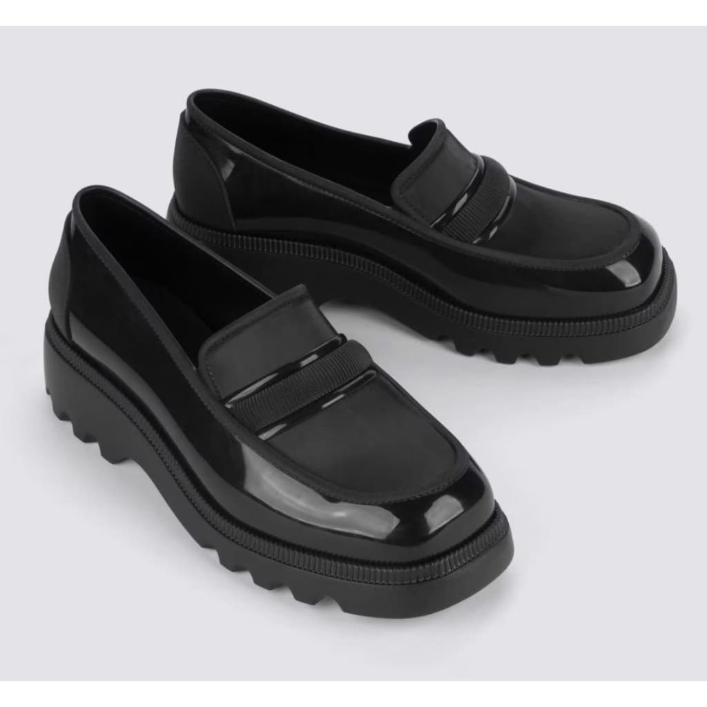 Mocassim Oxford Feminino Zaxy Flow Loafer Confortável Verniz
