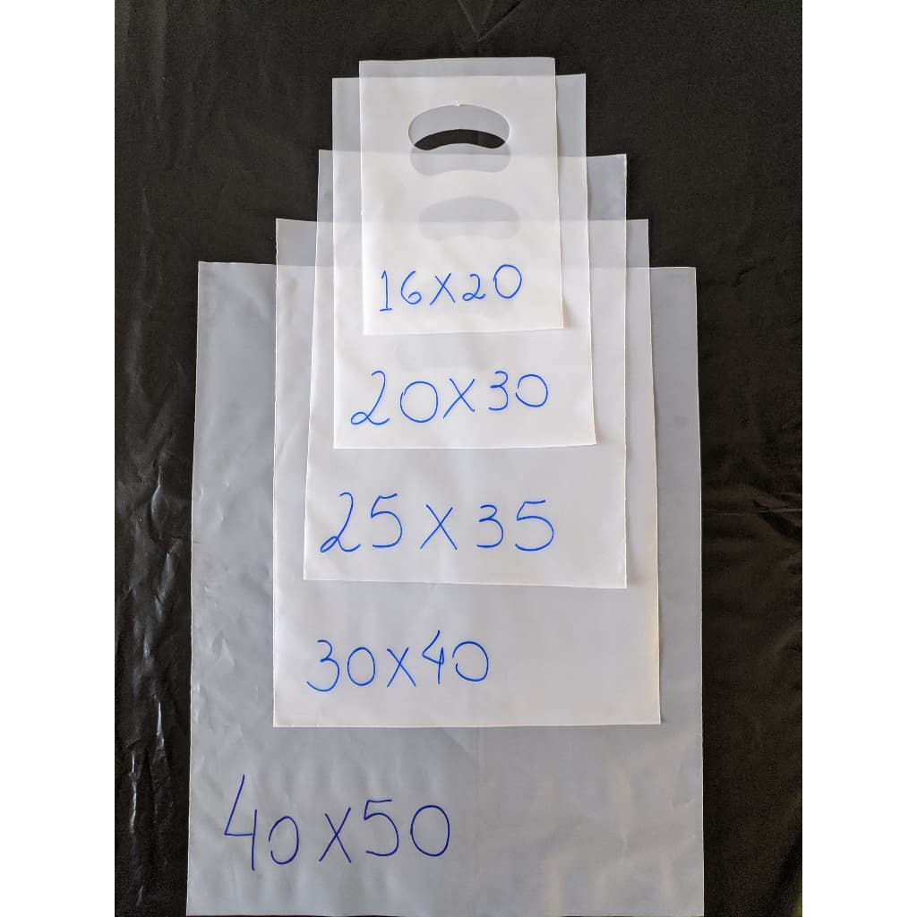 25 Sacolas Plásticas  Boca de palhaço  Vazada - Transparente & Colorida, espessura 8 micras.