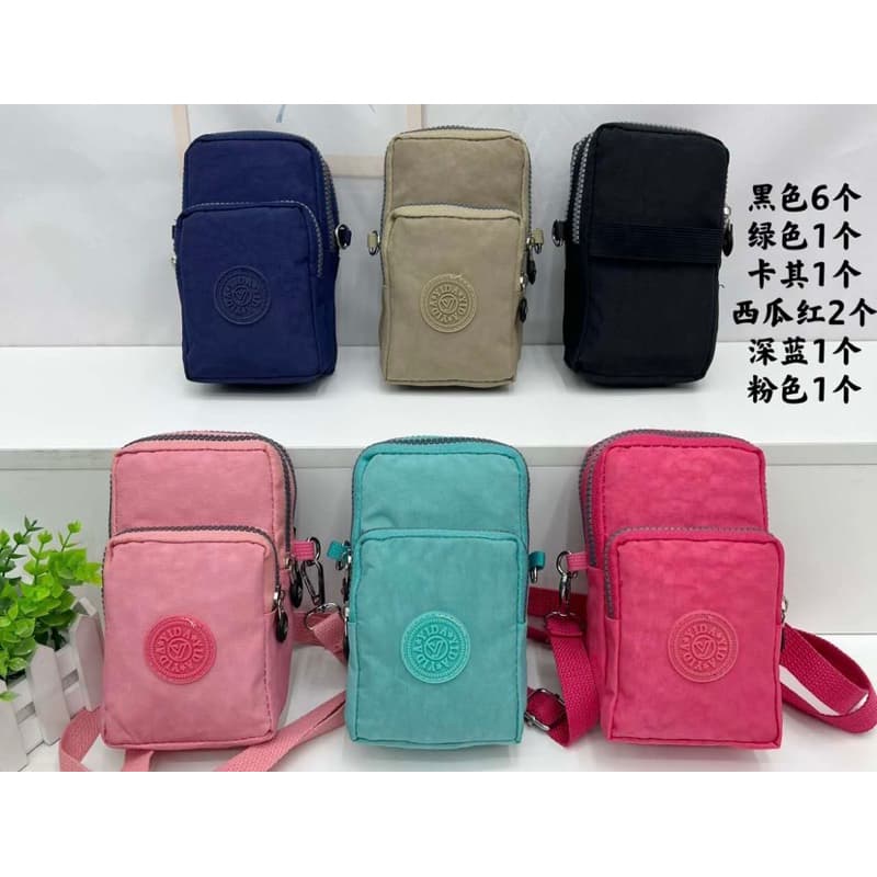 Bolsa Pequena feminina Nylon impermeável transversal Novidade