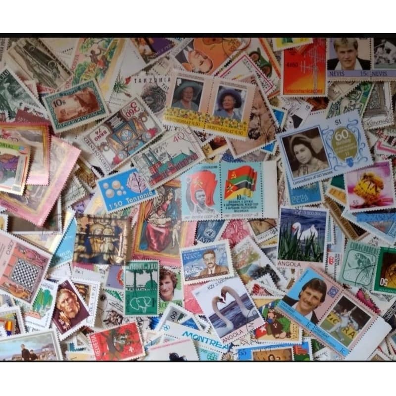 500 selos comemorativos diferentes