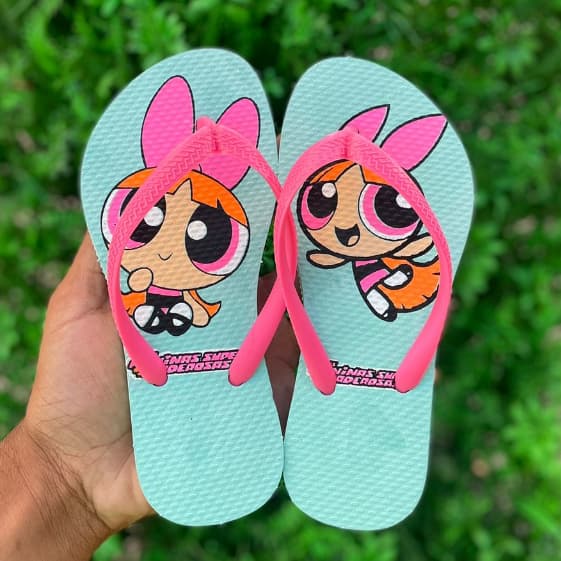Chinelo Sandália infantil Feminino criança Menina Personagens Confortável