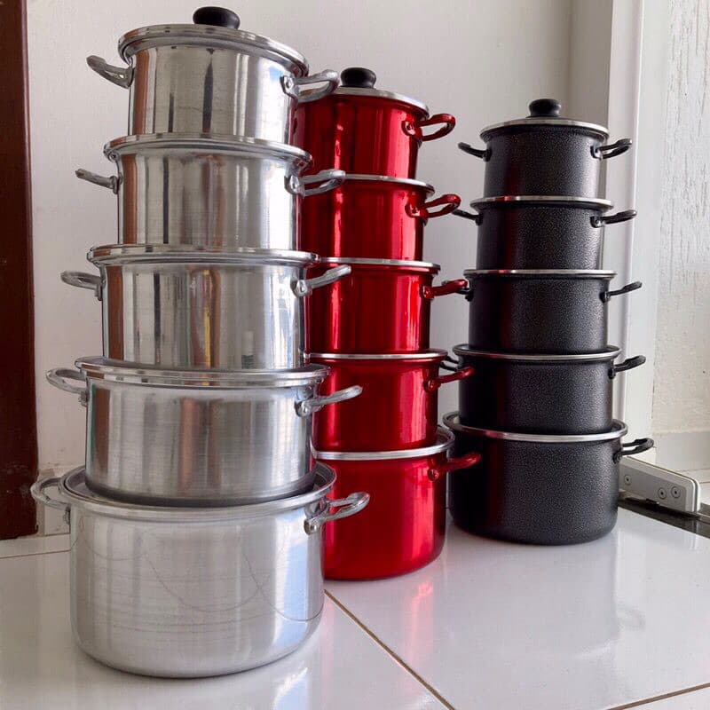 Jogo de panelas ALTAS de excelente qualidade com Alças em Alumínio.