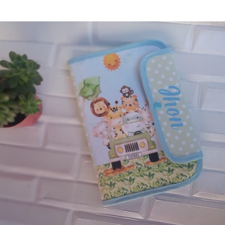 Capa para caderneta carteiras de vacinas personalizada com nome( para capas estilo livro sem mola)