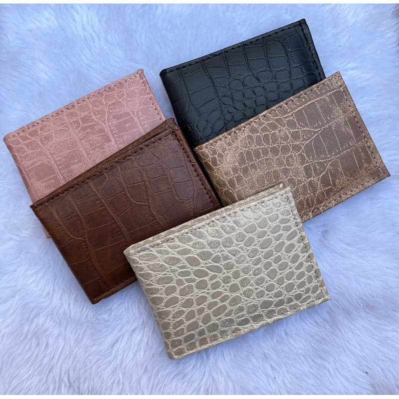 Carteira Slim Crocro Pequena E Compacta Em Couro Sintético