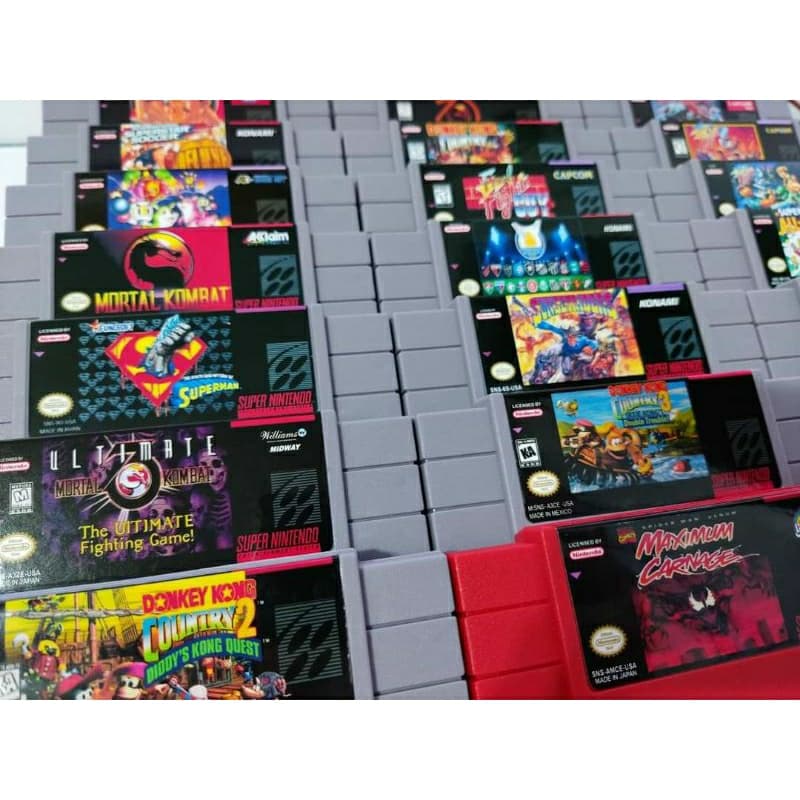 Jogo Super Nintendo cartucho novo com logo em relevo parafuso gamebit placa dourada.