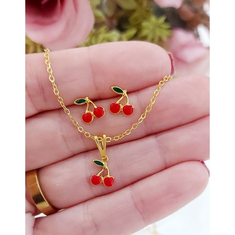 Conjunto Colar e Brinco infantil menina cereja folheado a ouro 18k