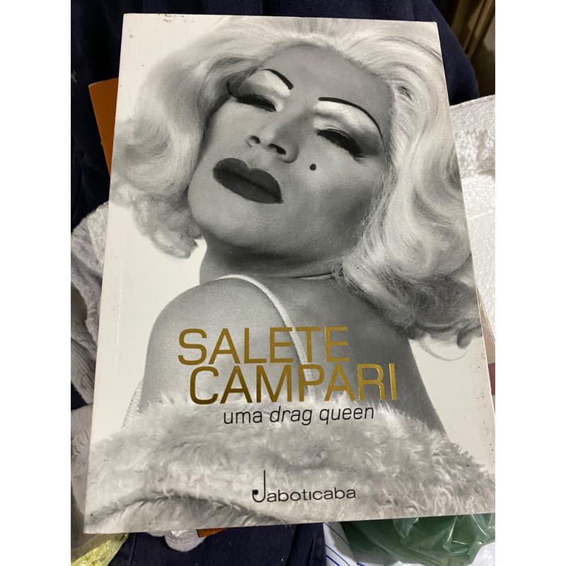 livro Salete Campari uma drag queen