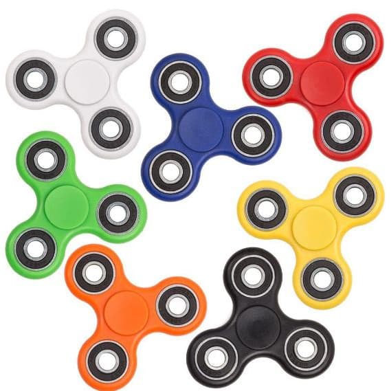 4/5 /6/7 Peças  Hand Spinner Giro Brinquedo Presente Para Festa/Cor várias/NAO FUNCIONA AS LUZES!!!