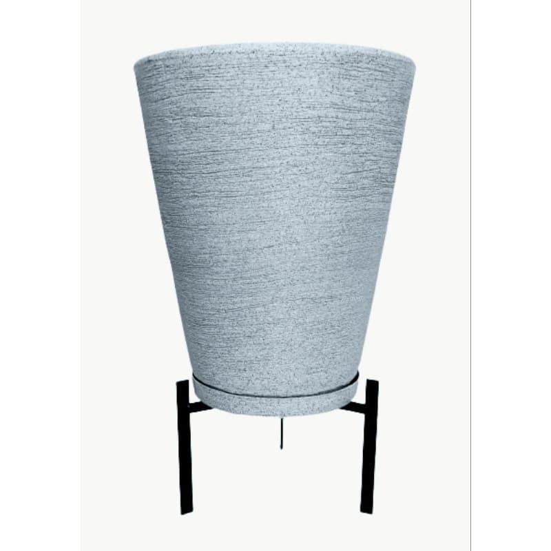 vaso para planta cone escovado p polietileno com prato e suporte 41x32cm