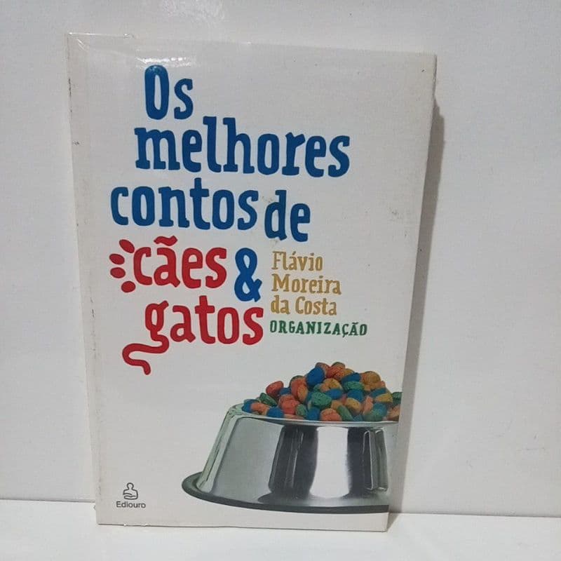 Livro Os Melhores Contos de Cães e Gatos Lacrado de Fabrica