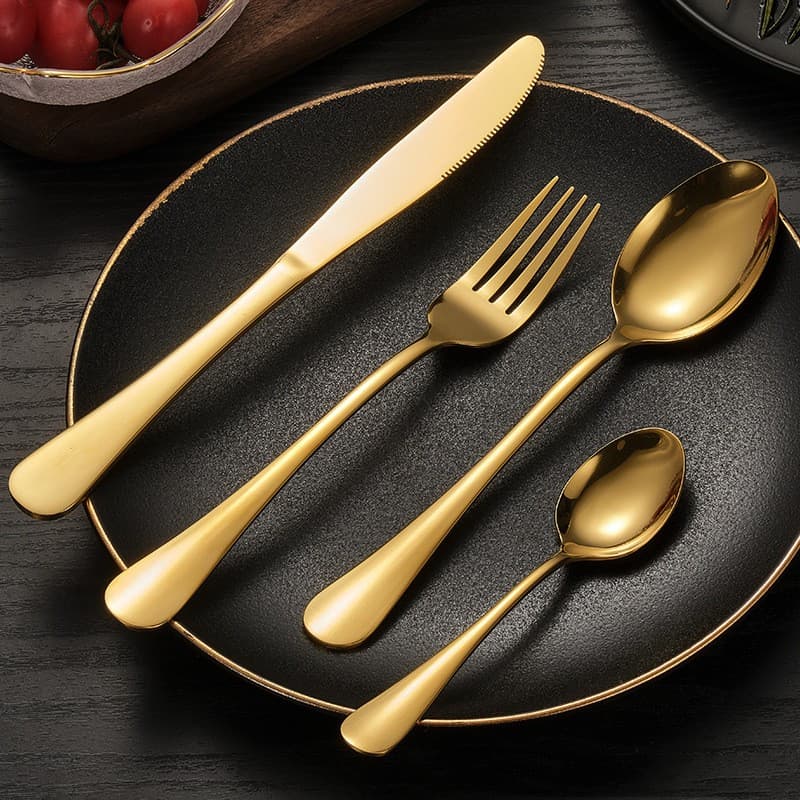 12/18/24 Peças Dourado Talheres/Preto/VerdeTalheres de Aço Inox Dourada Garfo Colher Faca Faqueiro