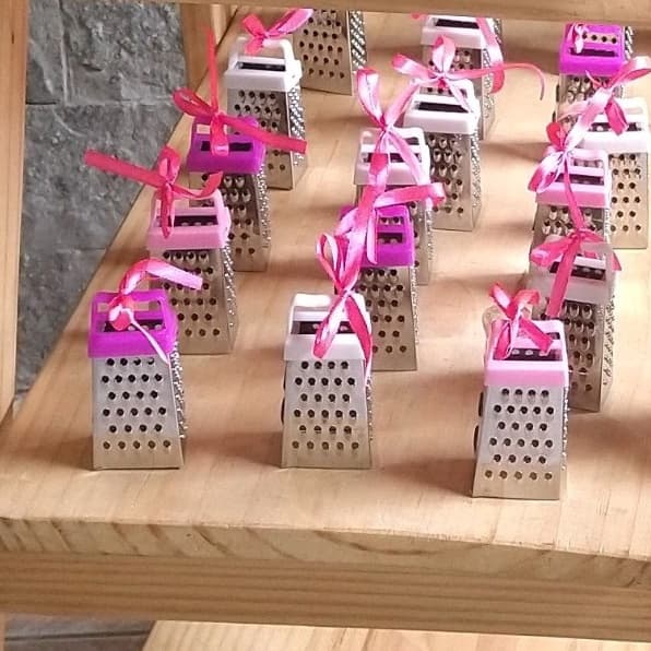 KIT 30/40/50 Mini Ralador Inox Com Ima Ralador Multifuncional   Ralador Lembrancinha Ultensilios De Cozinha