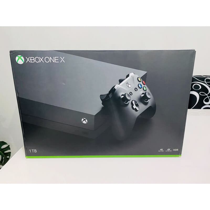 Xbox One X 1tb com 26 jogos instalados