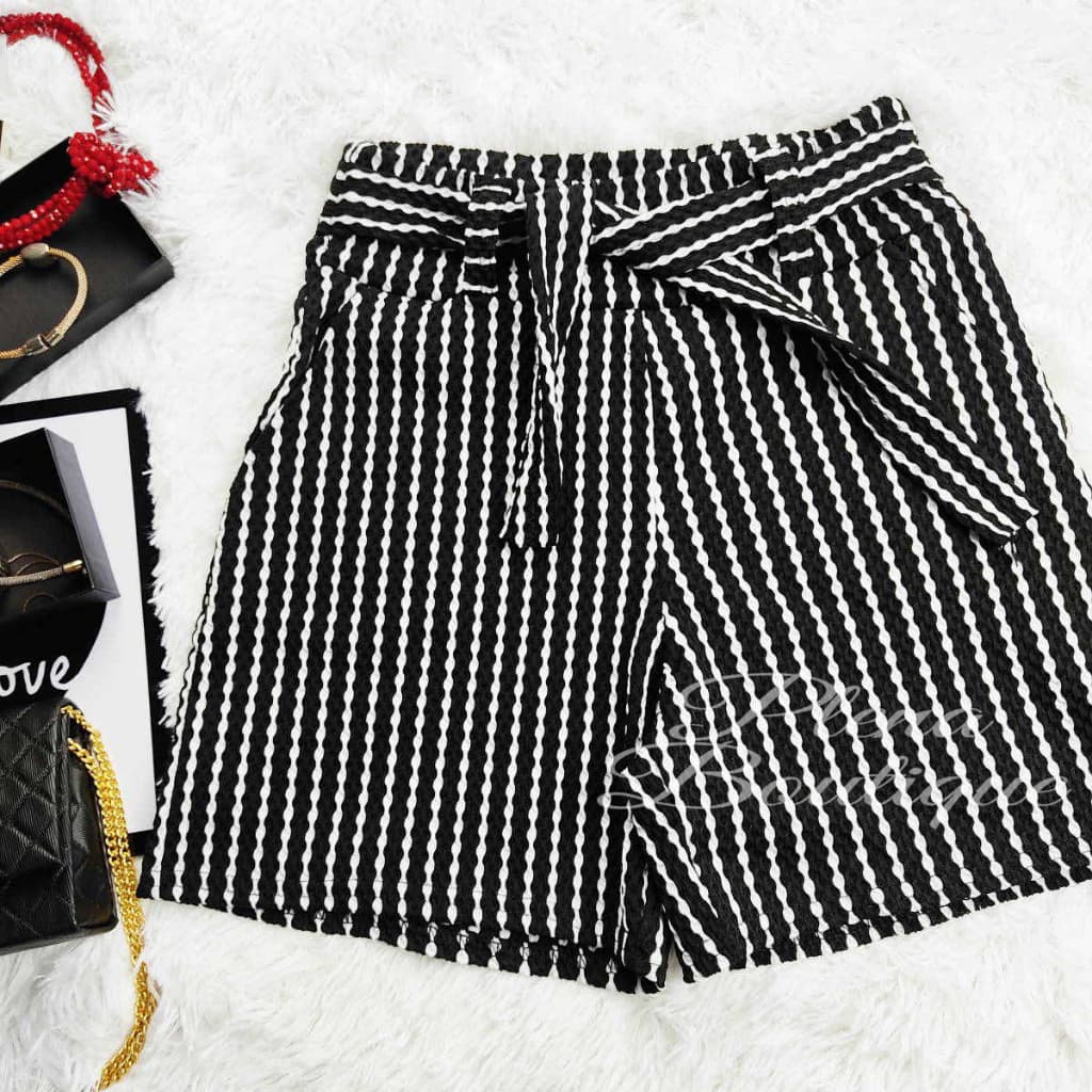 Shorts Colmeia Listrado Liso Feminino Com Cinto