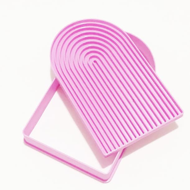 Cortadores e moldes de biscoito, pasta americana e massinha Arco Iris [1]