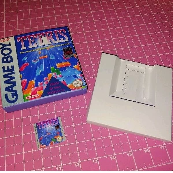 caixa gameboy repro com berço + label