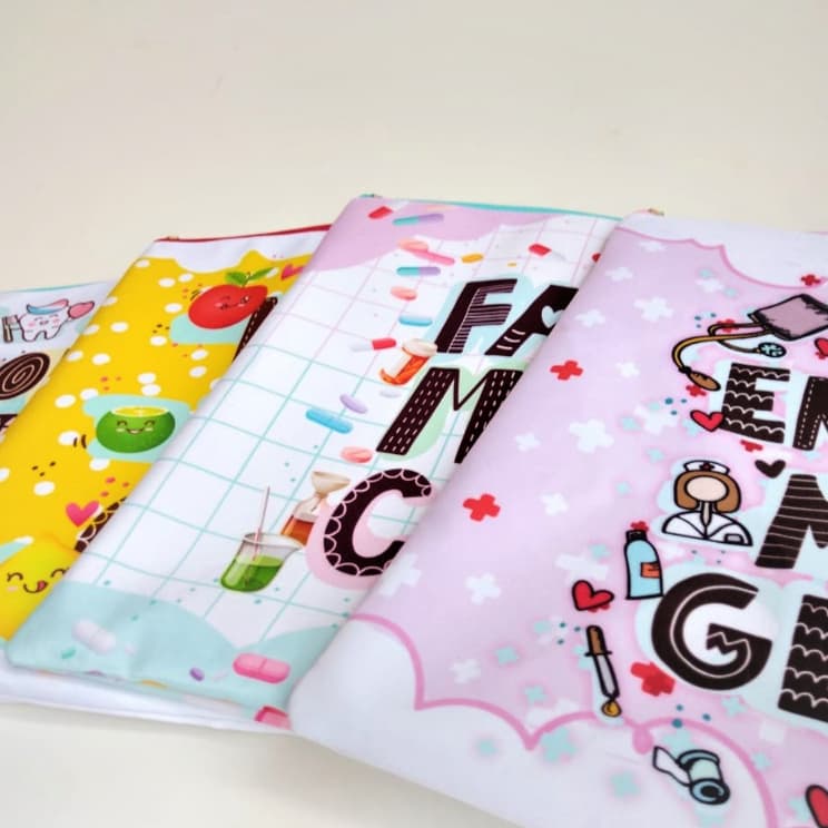 Porta Jaleco Profissoes Enfermagem Medicina Psicologia Podologia Odontologia Higienico Transporte