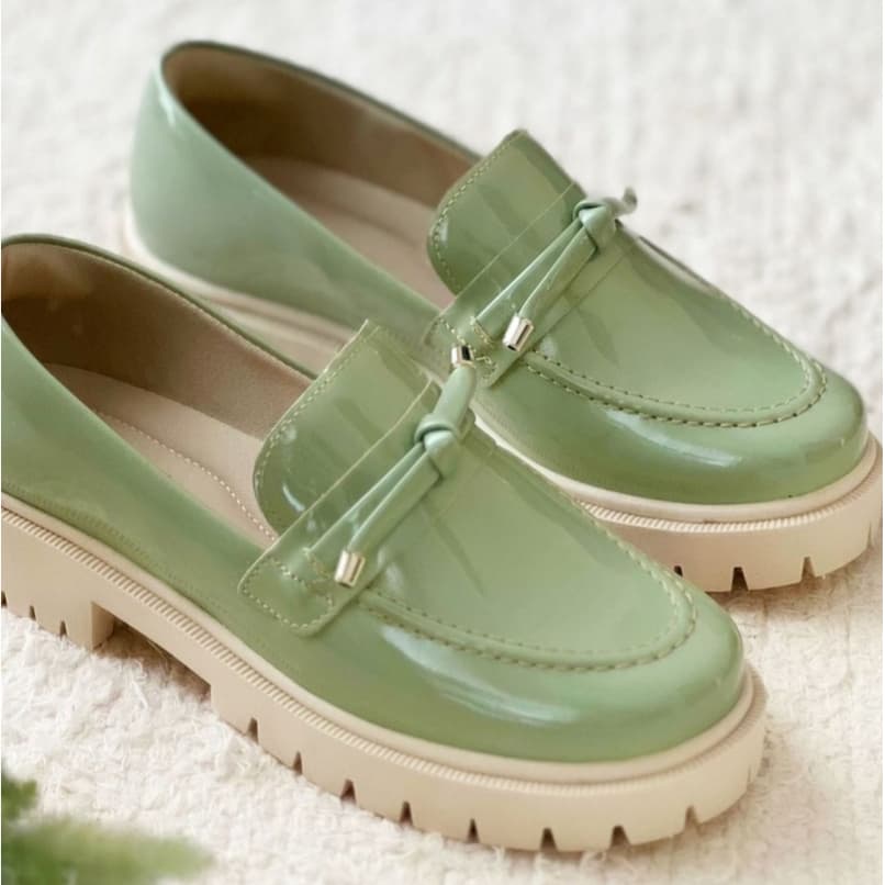 Sapato Mocassim Verniz Verde Menta Feminino Sola Tratorada Confortável Moda Lançamento Original