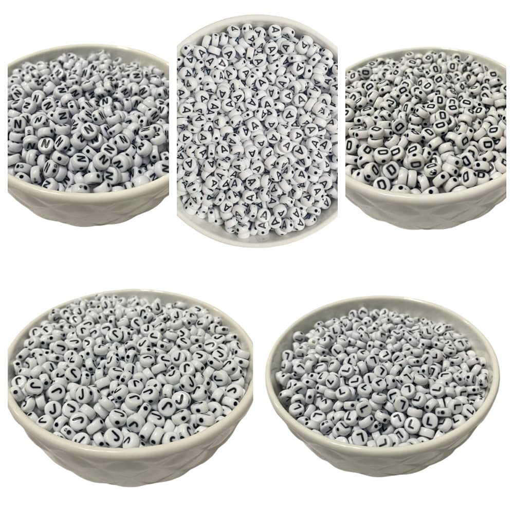 Miçangas Alfabeto Branca com Preto Infantil Para Pulseiras e Artesanatos