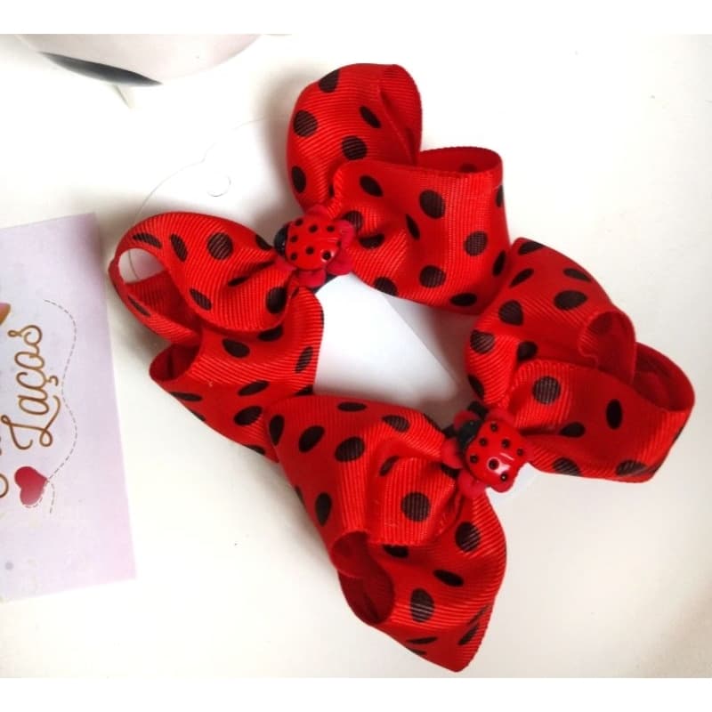 Laço de cabelo joaninha