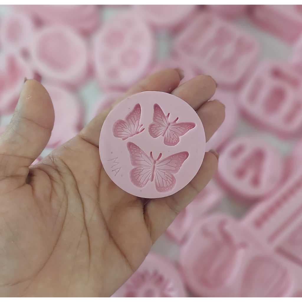 MA1143 - Molde de Silicone Borboletas P