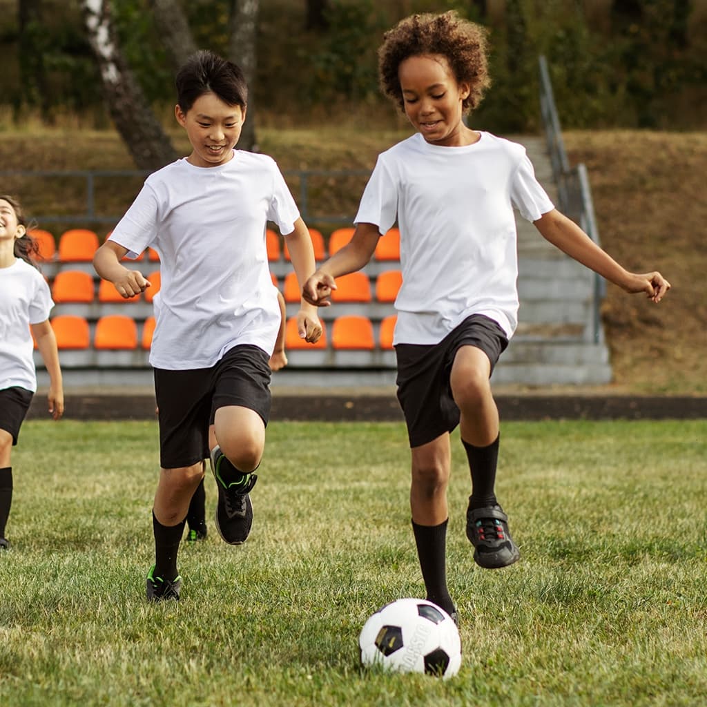 Shorts Infantil em Dry Poliéster Bermuda Calção Liso Básico Sem Estampa Esportes Futebol Bombey