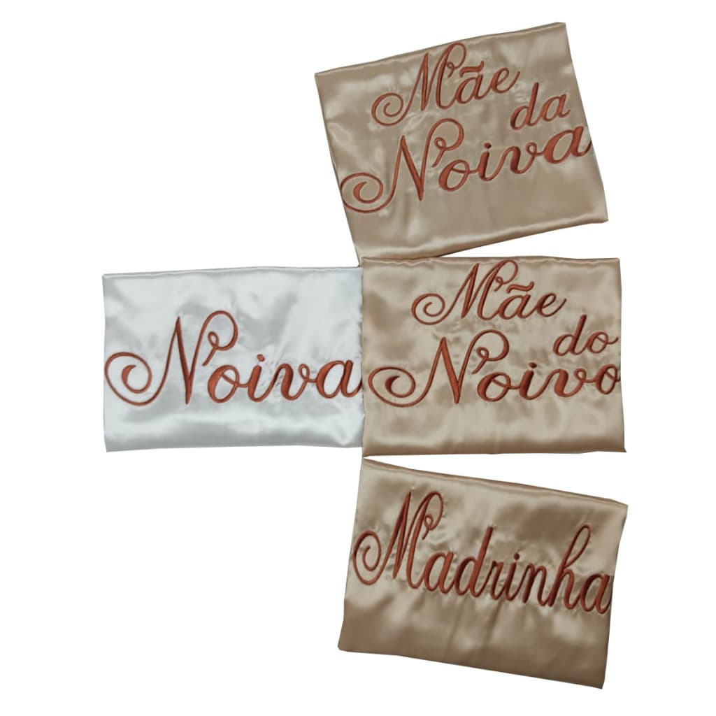 Kit com 4 robes, sendo 1 com renda, casamento, noiva, mãe da noiva, madrinha