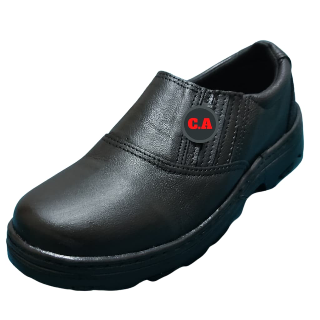 SAPATO DE SEGURANÇA DE COURO CO C A SOLA DE BORRACHA COLADA E COSTURADA