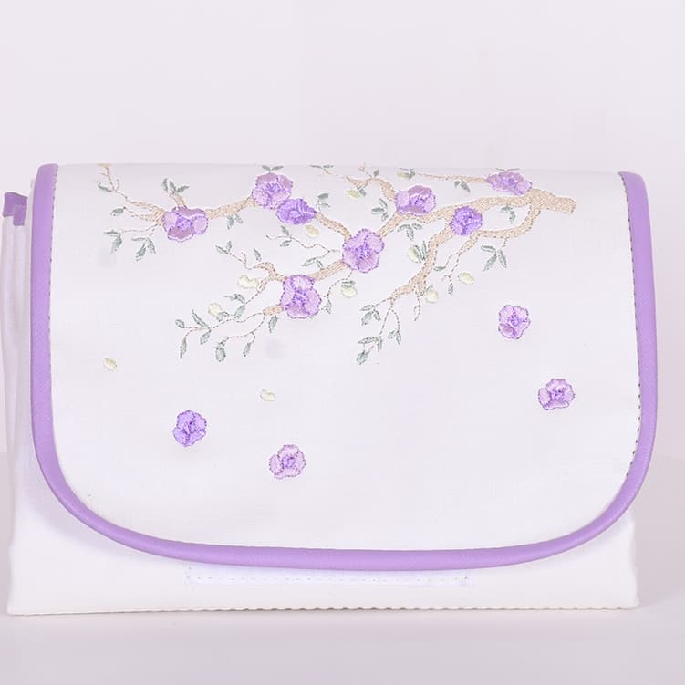 Trocador de Bolsa Portátil Hortênsia Off/Lilás - 01 Peça