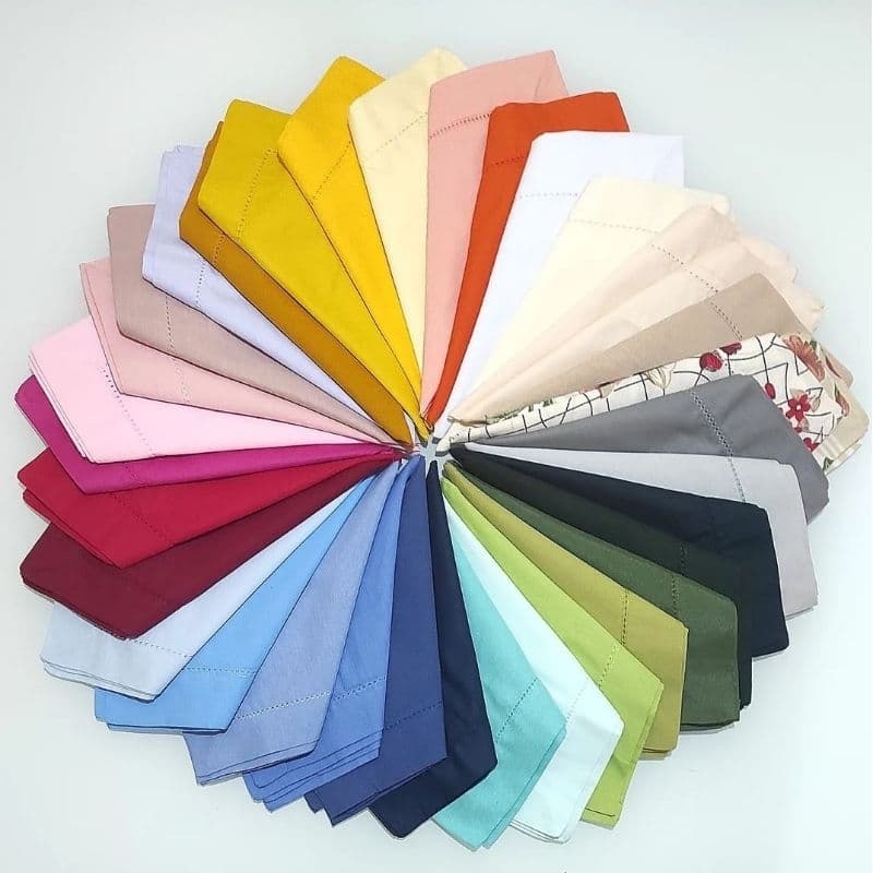 Guardanapo de tecido com ponto ajour e canto mitrado no algodão - kit 06, 08 e 12 unidades - Diversas cores.