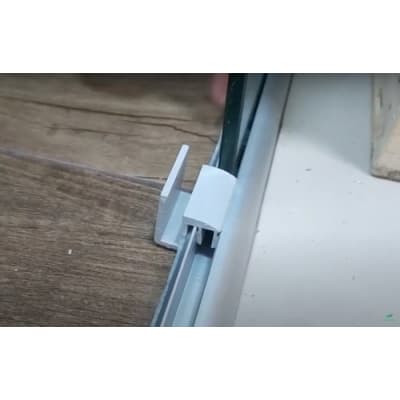 GUIA DESLIZANTE PARA TRILHO DE BOX OU PORTA DE VIDRO