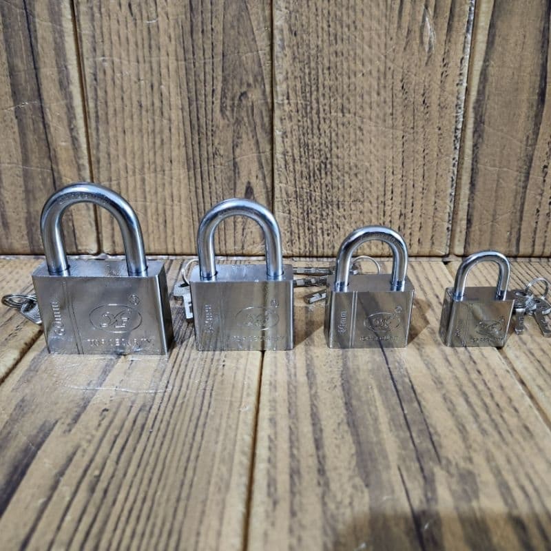 Cadeado Profissional 30mm 40mm 50mm 60mm 70mm com 3 e 4 chaves codificadas Linha Premium