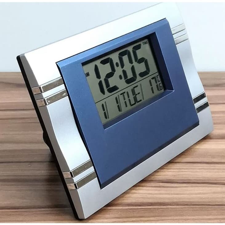 Relógio 19,5x14 Digital De Plástico Pilha Com Suporte Para Mesa Prático E Util Com Visor De Cristal