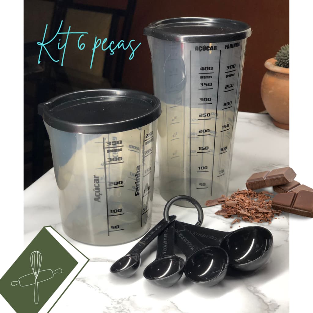 Kit 6 peças conjunto minimalista fume com 2 copos com tampa e colheres medidoras na cor preta