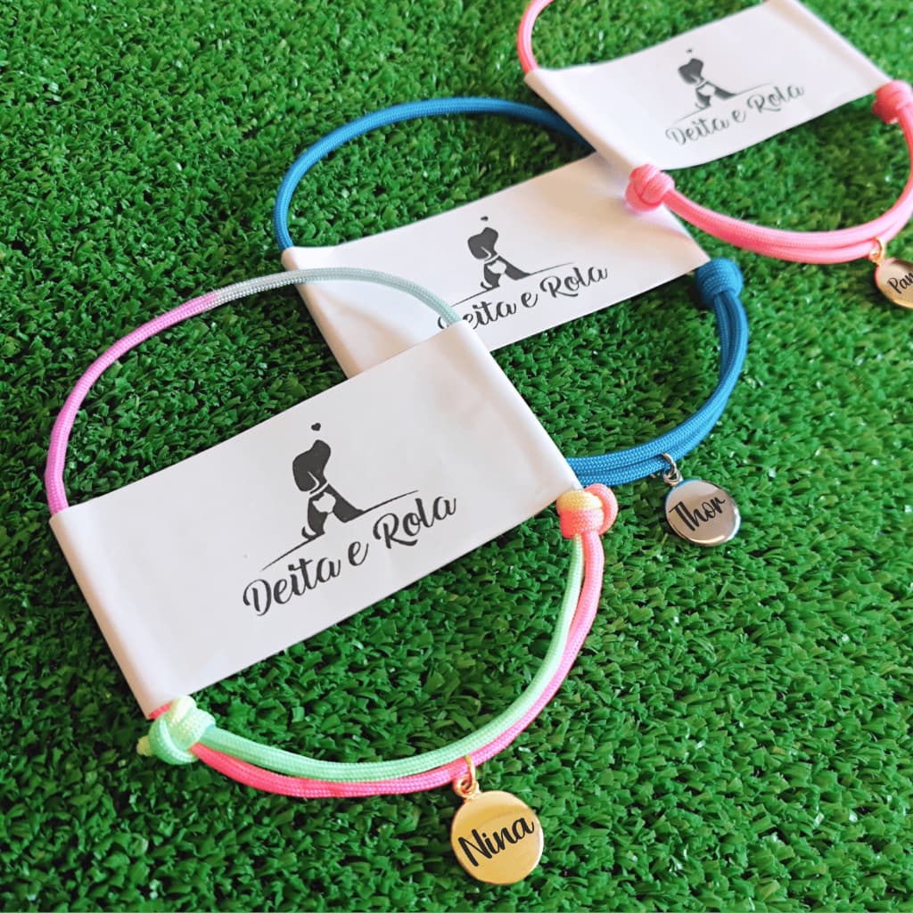 Coleira Com Plaquinha de Identificação PET Gravada Nome e Contato Regulável Confortável