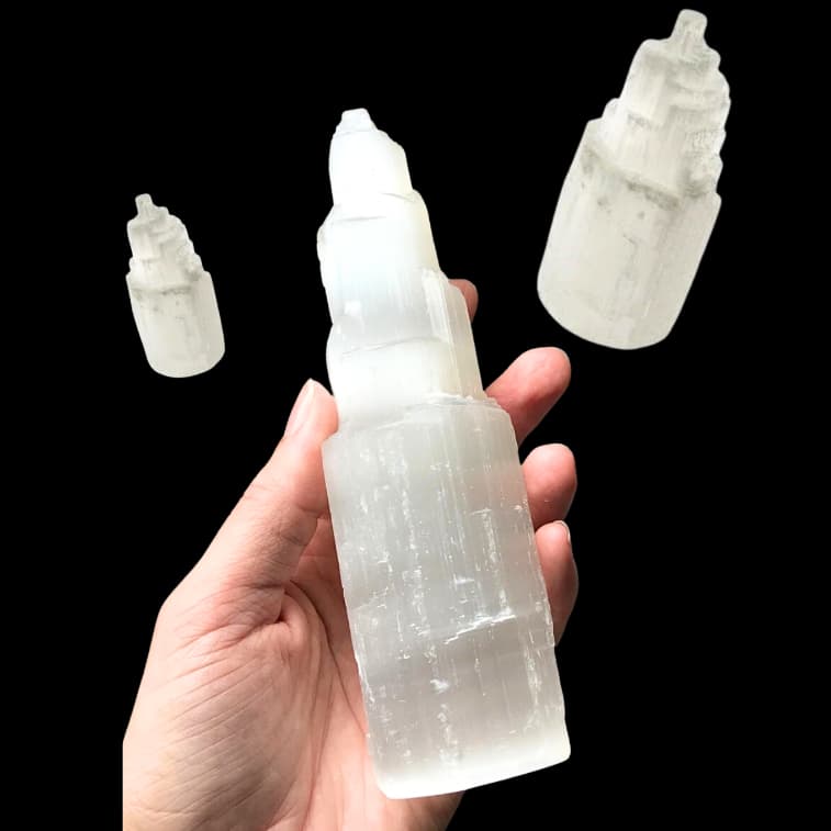 Torre de Selenita Branca Pedra Natural Bruta Varios Tamanhos