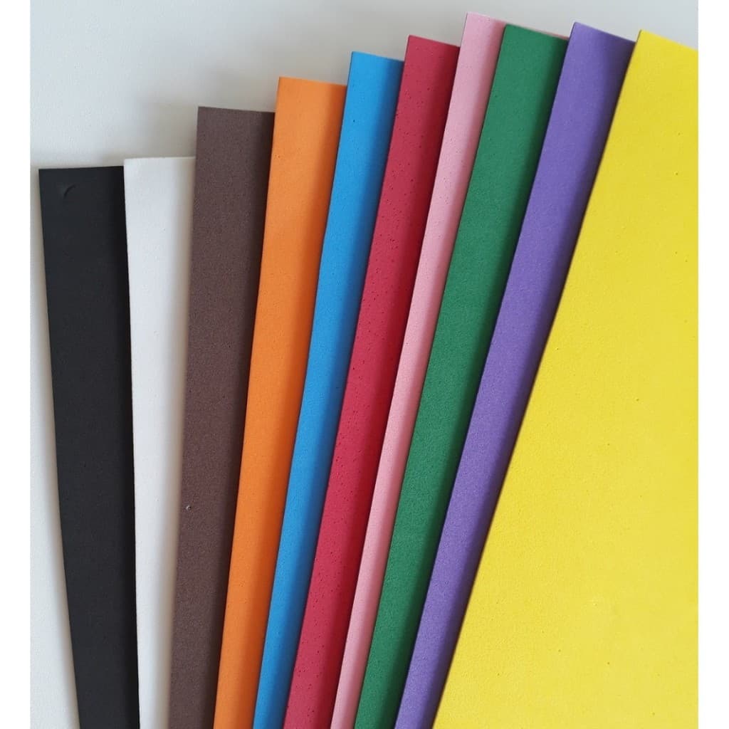 1un placa de EVA tipo escolar 40X60cm, normal, com gliter e atoalhado