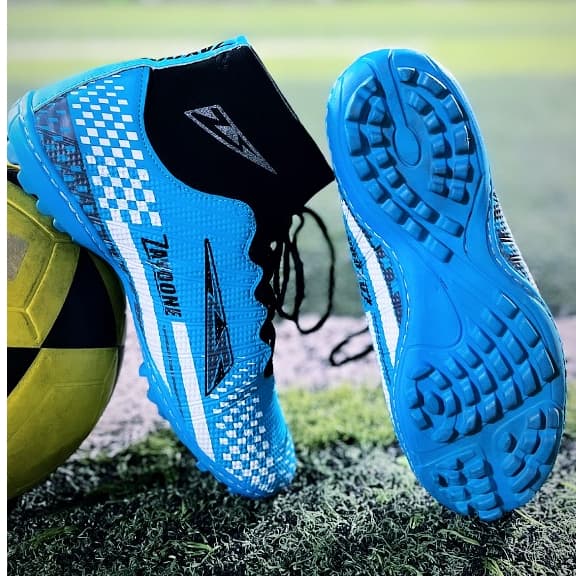 Chuteira Society original Zayoone