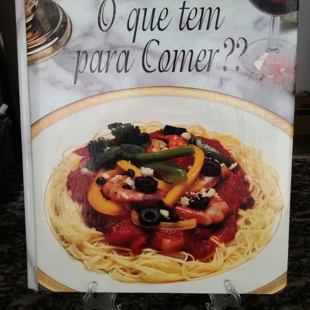 Livro O Que Tem para Comer ?? Yvan Belisle
